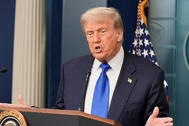 যুক্তরাষ্ট্রের প্রেসিডেন্ট ডোনাল্ড ট্রাম্প