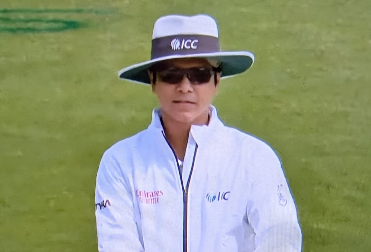 বাংলাদেশি আম্পায়ার শরফুদ্দৌলা ইবনে শহীদ সৈকত