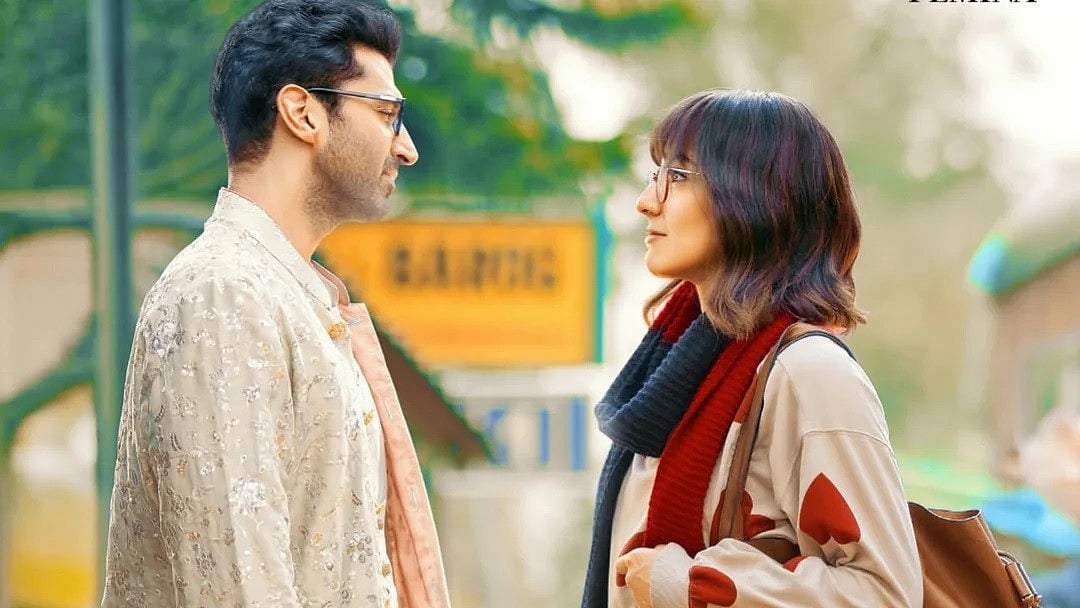 ‘মেট্রো...ইন দিনো’ সিনেমায় আদিত্য রায় কাপুর ও সারা আলী খান। ছবি: এক্স থেকে