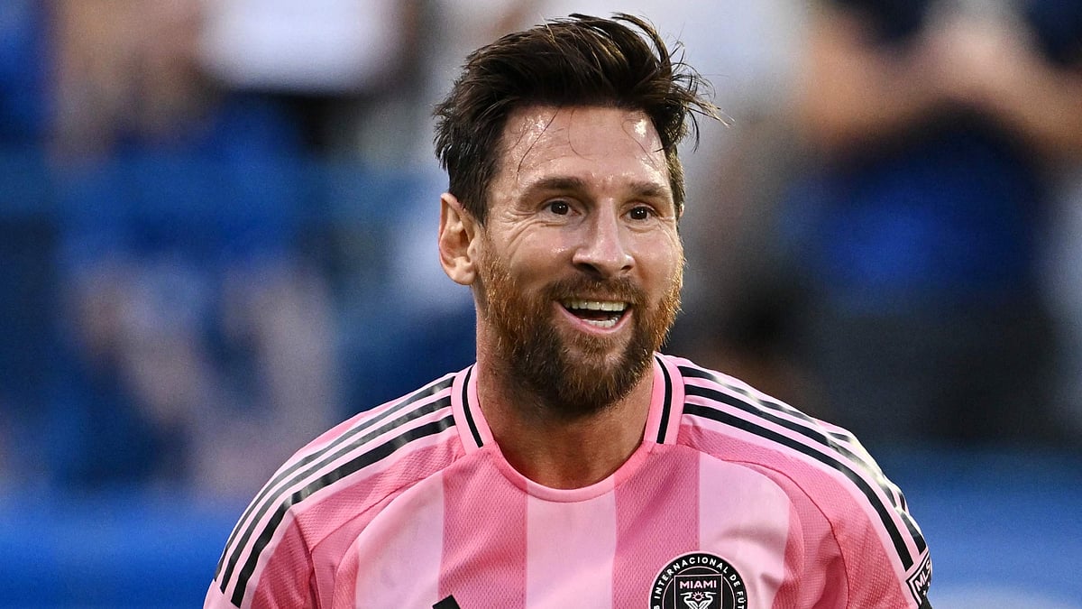 মেসির গোল উদ্‌যাপন