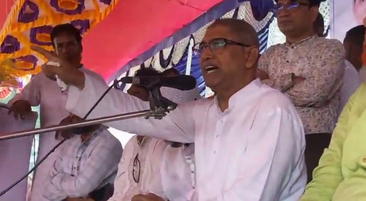 টাঙ্গাইলের সখীপুরের কাঁকড়াজান ইউনিয়ন বিএনপির কর্মিসভায় প্রধান অতিথির বক্তব্য দেন বিএনপির জাতীয় নির্বাহী কমিটির ভাইস চেয়ারম্যান আহমেদ আযম খান। গতকাল শনিবার বিকেলে উপজেলার গড়বাড়ি প্রাথমিক বিদ্যালয় মাঠে