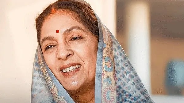 ‘পঞ্চায়েত’–এ নীনা গুপ্ত। আইএমডিবি