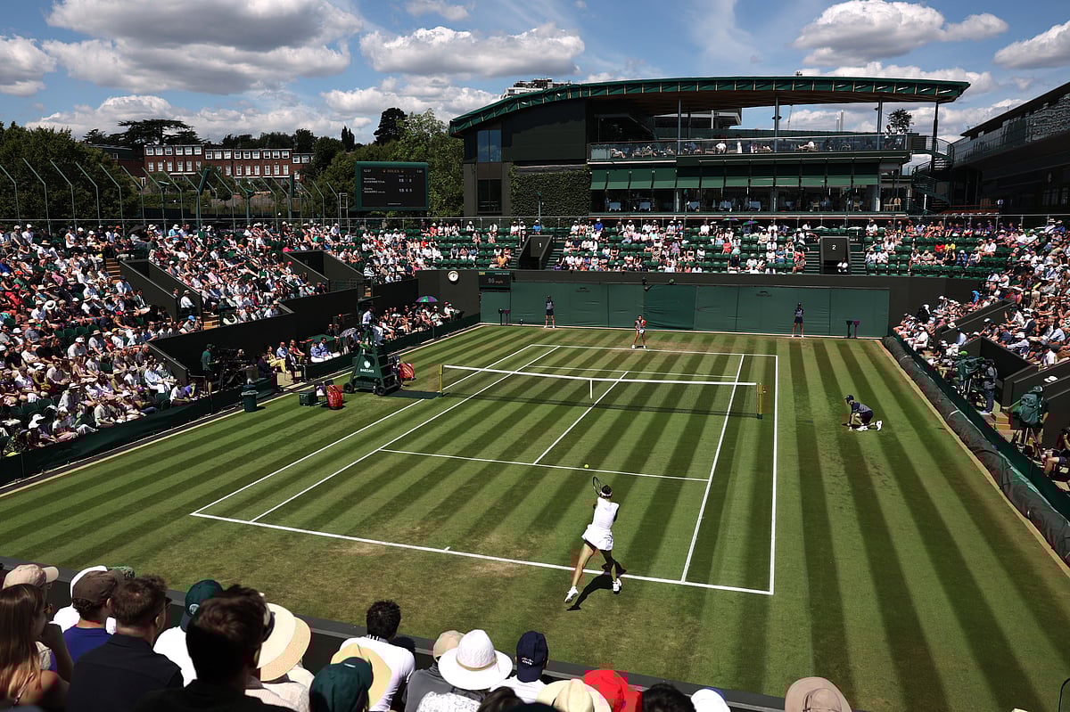 বছরের তৃতীয় গ্র্যান্ড স্লাম উইম্বলডন চলছে