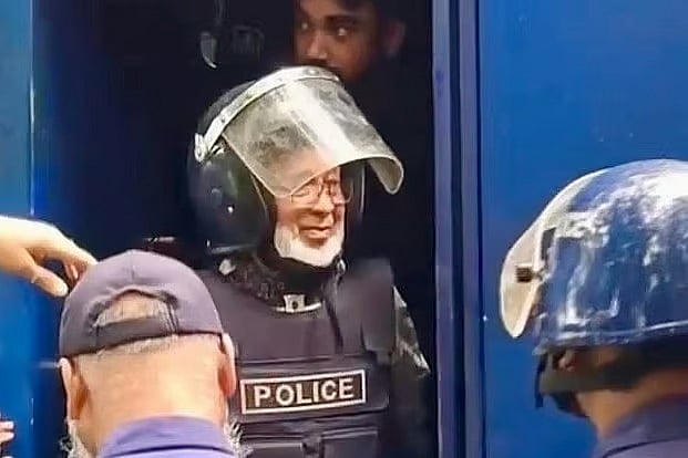 কক্সবাজার-১ আসনের সাবেক সংসদ সদস্য জাফর আলম। গত ১৮ জুন চকরিয়া আদালত চত্বরে