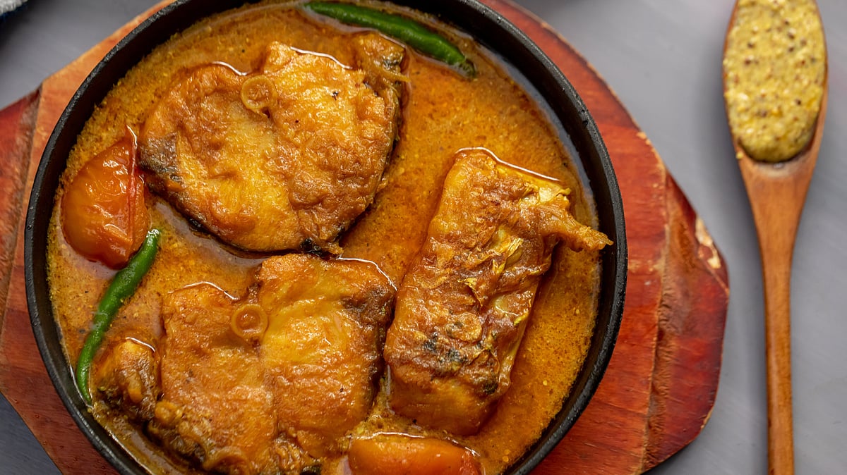 মাছের তেল ওমেগা-৩ ফ্যাটি অ্যাসিডের চমৎকার উৎস