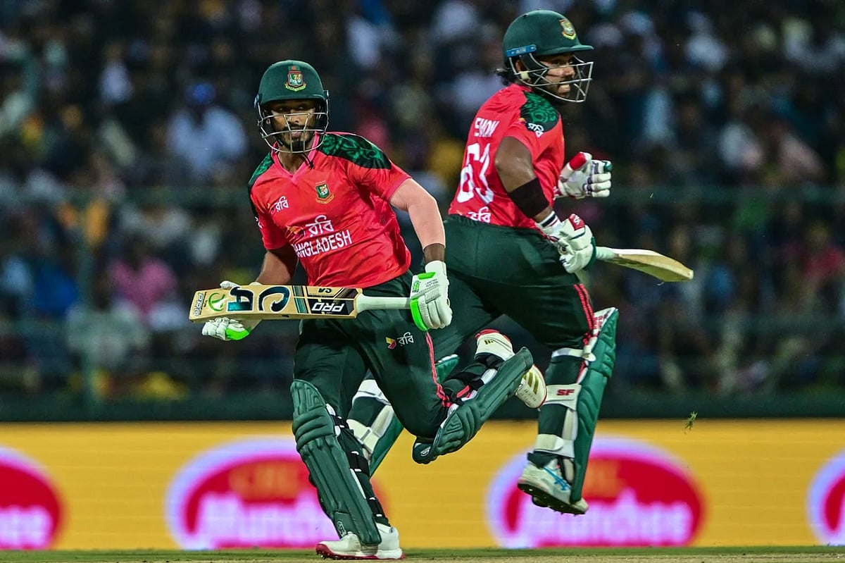 নিয়মিতই ব্যাটিং ওপেন করতে নামছেন তানজিদ–পারভেজ