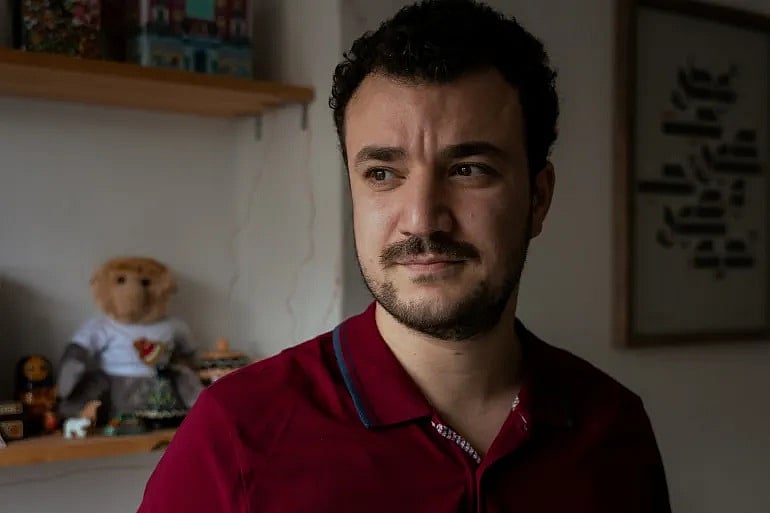 যুক্তরাষ্ট্রের কলম্বিয়া বিশ্ববিদ্যালয়ে ফিলিস্তিনপন্থী আন্দোলনের সাবেক সংগঠক মাহমুদ খলিল