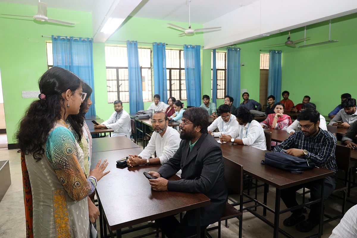 দুই দিনব্যাপী বিজ্ঞান ও প্রযুক্তি উৎসব শুরু হয়েছে। শুক্রবার দুপুরে সিলেটের শাহজালাল বিজ্ঞান ও প্রযুক্তি বিশ্ববিদ্যালয়ে
