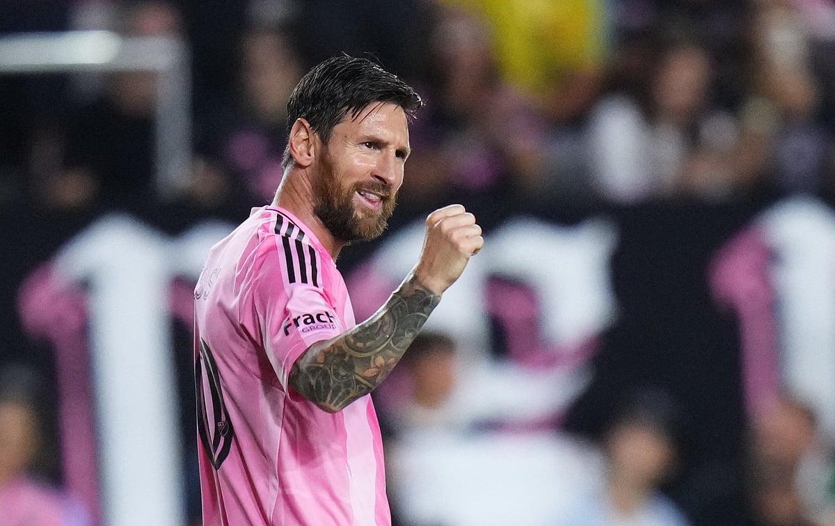 লিওনেল মেসির গোল উদ্‌যাপন