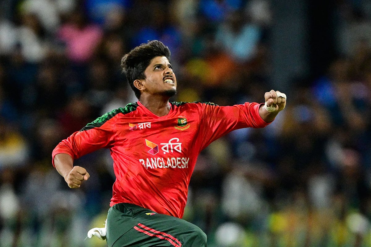 সিরিজে প্রথমবার নেমেই নায়ক মেহেদী হাসান।