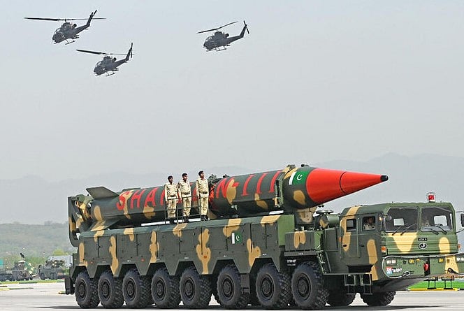 পাকিস্তানের ক্ষেপনাস্ত্র মহড়া