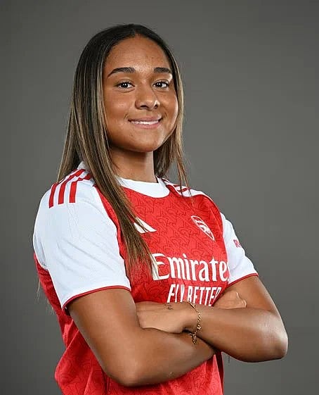 কানাডিয়ান ফরোয়ার্ড অলিভিয়া স্মিথ।