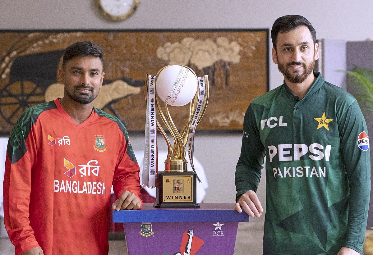 বাংলাদেশ না পাকিস্তান, এই ট্রফিটা জিতবে কারা?