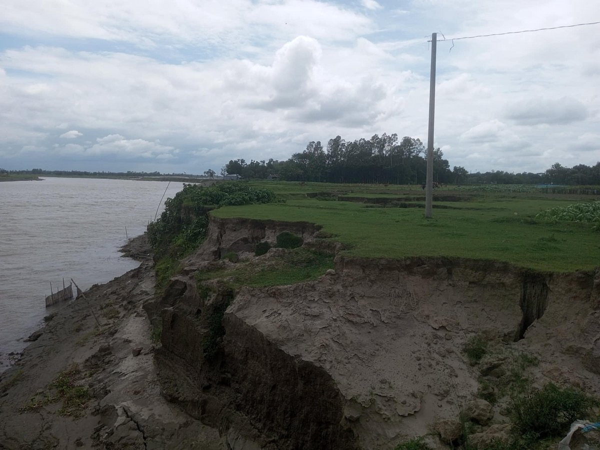 শেরপুরের নকলা উপজেলার পুরাতন ব্রহ্মপুত্র নদে ভাঙনে নিঃস্ব শতাধিক পরিবার। সম্প্রতি তোলা