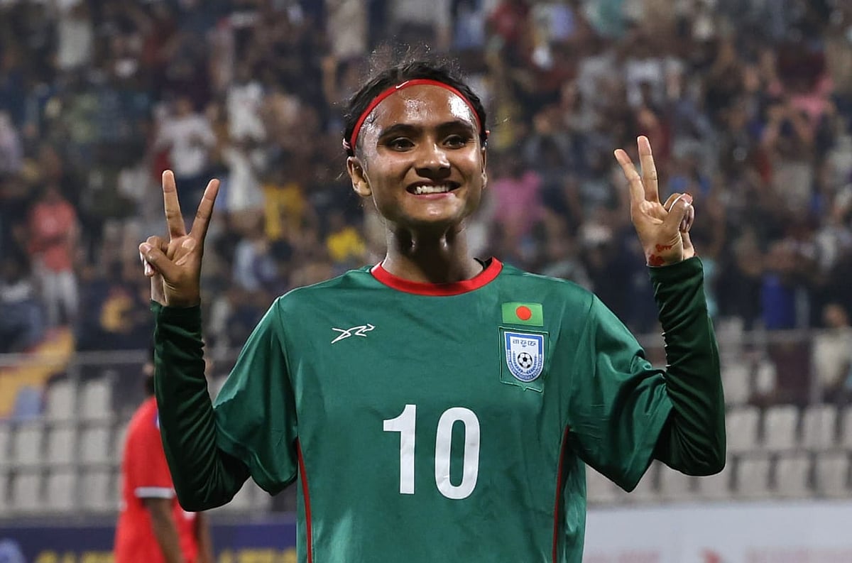 সাগরিকার গোলে এগিয়ে আছে বাংলাদেশ