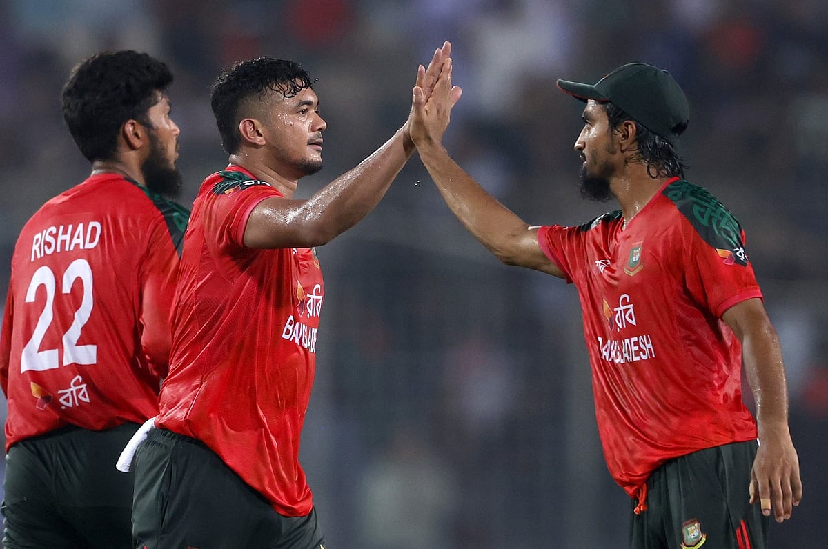 প্রথম টি–টোয়েন্টি জিতে সিরিজে এগিয়ে বাংলাদেশ