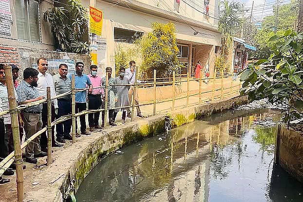 গত ২৪ এপ্রিল হিজড়াখালে ঘটনাস্থল পরিদর্শন করেন তদন্ত কমিটির সদস্যরা
