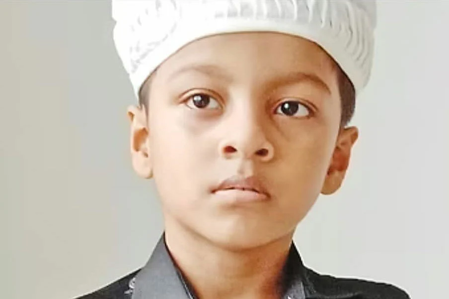 রাজধানীর উত্তরায় মাইলস্টোন স্কুল অ্যান্ড কলেজে বিমান বিধ্বস্ত হয়ে নিহত ওমাইর নূর আসফিক