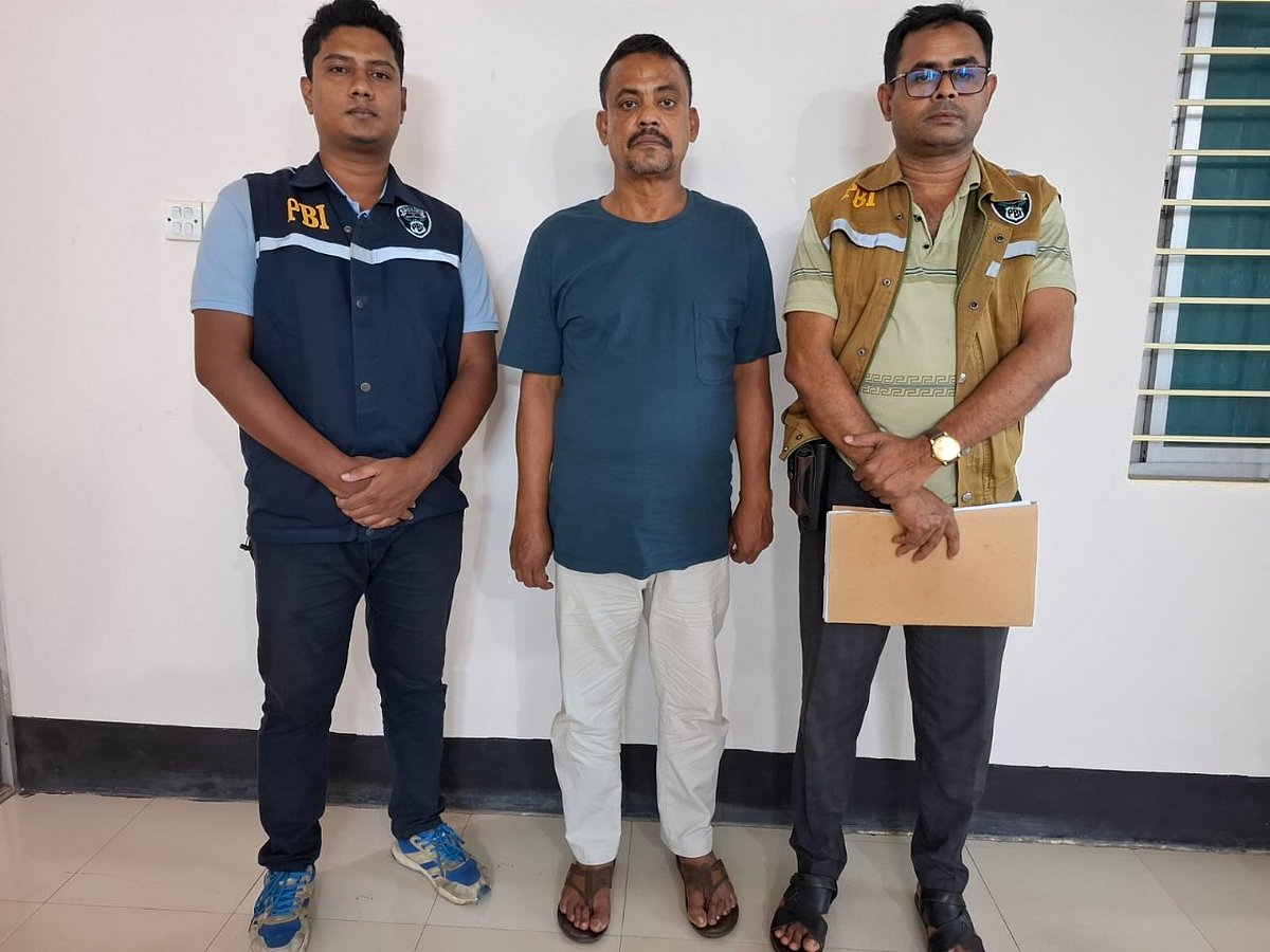 পিবিআই এর হাতে গ্রেপ্তার হন মো. হান্নান