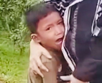 ট্রেন দুর্ঘটনায় বেঁচে যাওয়া শিশু আতাউল্লাহ