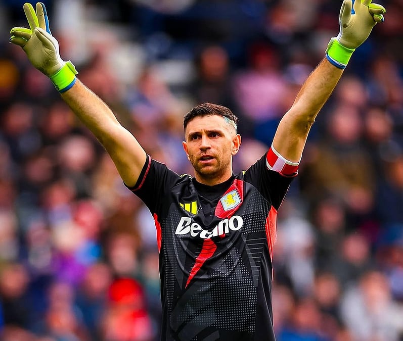 Kichkina buvilar porno