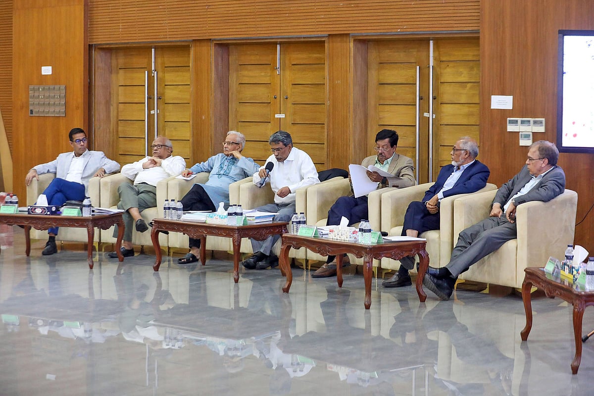 ঐকমত্য কমিশনের বৈঠকে রাজনৈতিক দলগুলো মতপার্থক্য করেছে, কিন্তু কোনো রকম বড় মন–কষাকষি হয়নি।