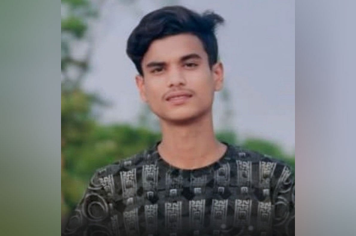 কেরানীগঞ্জে হাতের রগ কাটা অবস্থায় সাইদুল ইসলাম (২৫) নামের এক যুবদল নেতার লাশ উদ্ধার করেছে পুলিশ