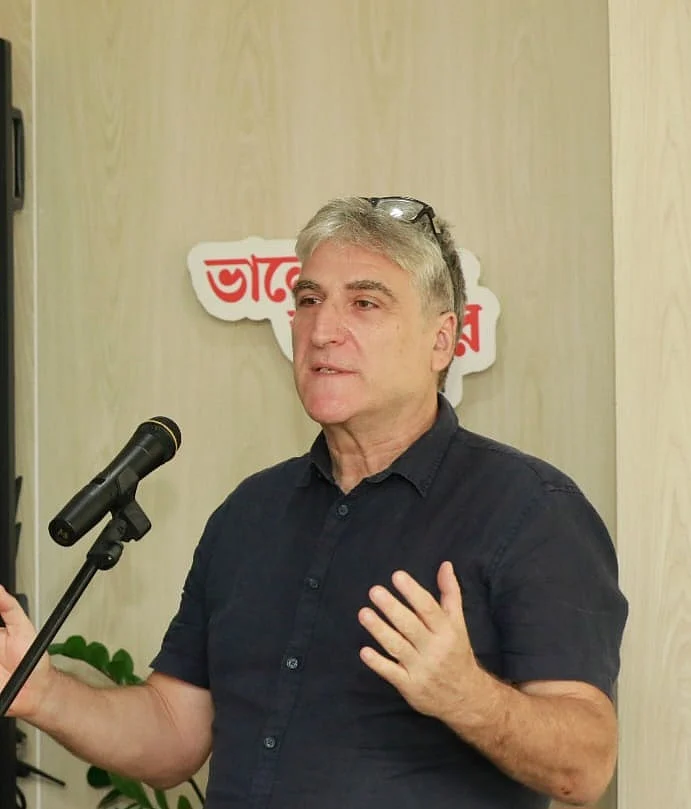 সাংবাদিক ডেভিড বার্গম্যান