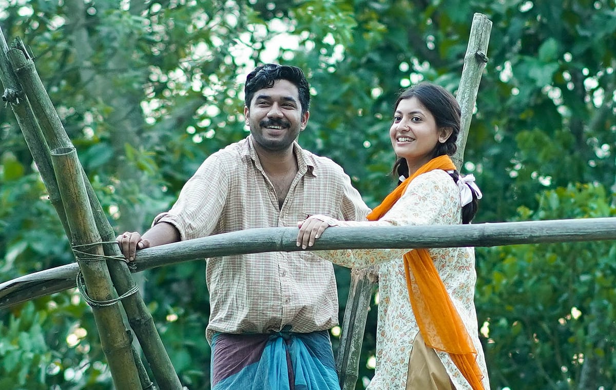 ‘জলকৌড়ি’ নাটকের শুটিংয়ে খায়রুল বাসার ও সাদনিমা বিনতে নোমান