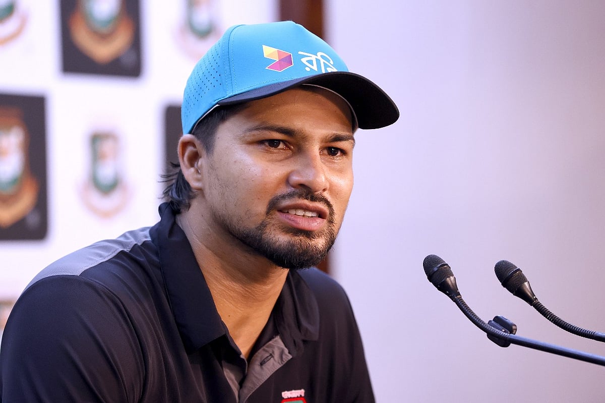 মিরপুরে সংবাদ সম্মেলনে বাংলাদেশ ‘এ’ দলের অধিনায়ক নুরুল হাসান