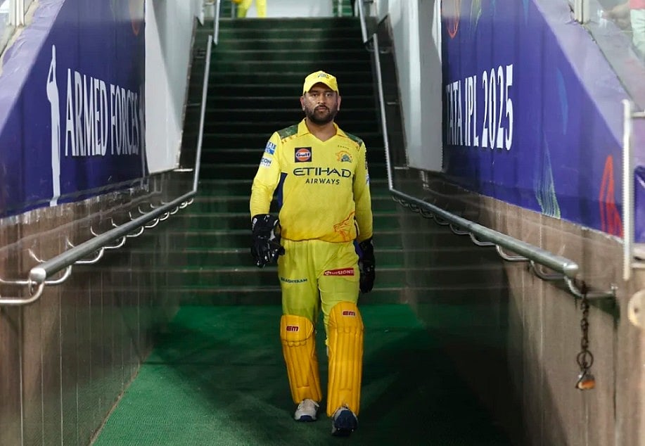 চেন্নাই সুপার কিংসের সঙ্গে মহেন্দ্র সিং ধোনির বন্ধন অটুট থাকবে