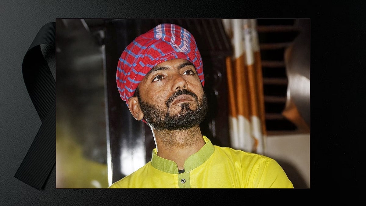 বাউলশিল্পী তরিকুল ইসলাম, যিনি ‘গামছা বাউল ডালিম’ নামে এলাকায় পরিচিত ছিলেন