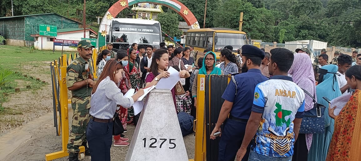 সিলেটের তামা‌বিল স্থলবন্দর দিয়ে ২২ বাংলাদেশিকে ফেরত পা‌ঠিয়েছে ভারত। আজ শুক্রবার বিকেলে।
