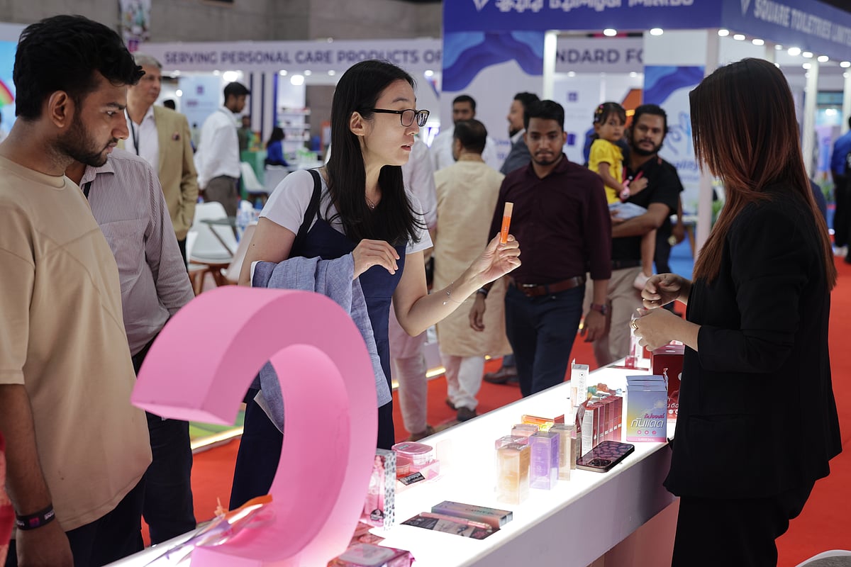 দেশের প্রথম প্রসাধনী ও ব্যক্তিগত পরিচর্চা পণ্যের প্রদর্শনী ‘কসমেটিকা ঢাকা ২০২৫’