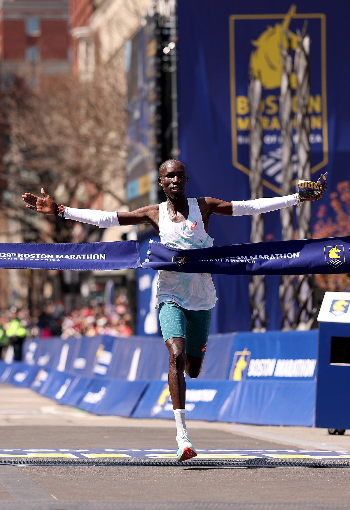 অ্যাথলেটিকস মাঠের কিছু রেকর্ড দীর্ঘদিন ধরে অক্ষত। ছবিটি প্রতীকী