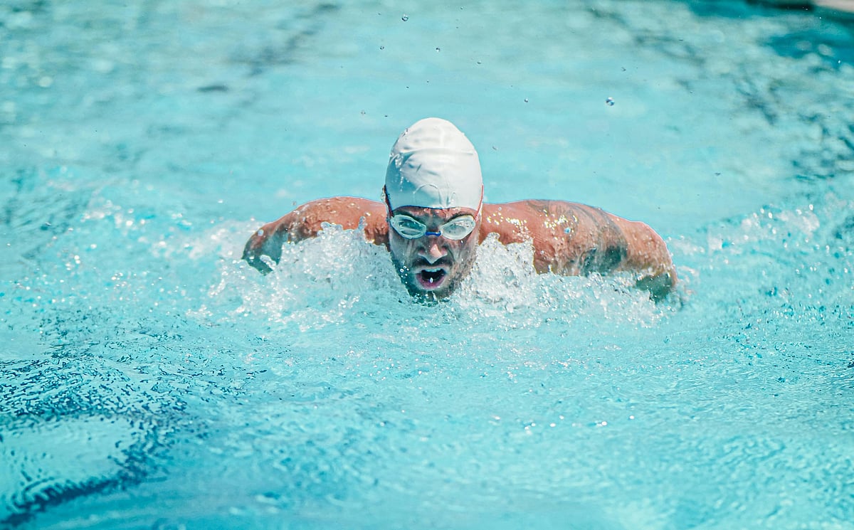 সাঁতার কাটলে দেহে রক্ত সঞ্চালন বাড়ে