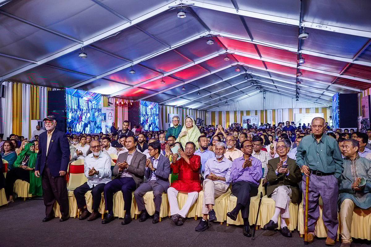 সিটি গ্রুপ–প্রথম আলো ক্রীড়া পুরস্কার অনুষ্ঠানে অতিথিরা