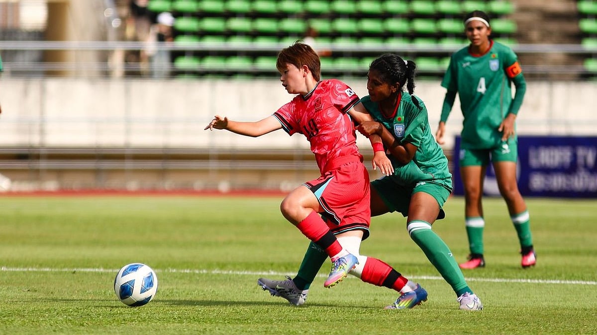 Semiz eshakli ayollar ishtirokidagi anal porno