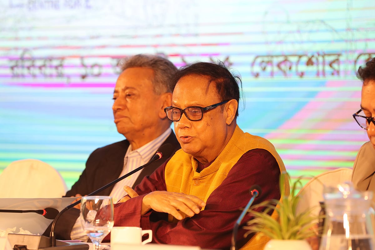 সেন্টার ফর পলিসি ডায়ালগ (সিপিডি) আয়োজিত ‘অন্তর্বর্তীকালীন সরকারের ৩৬৫ দিন’শীর্ষক সংলাপে বাংলাদেশ ব্যাংকের গভর্নর আহসান এইচ মনসুর। ১০ আগস্ট, রাজধানীর গুলশানে