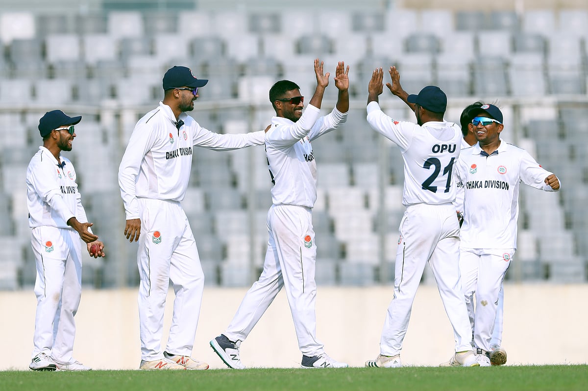 জাতীয় ক্রিকেট লিগে সাতবার চ্যাম্পিয়ন হয়েছে ঢাকা বিভাগ