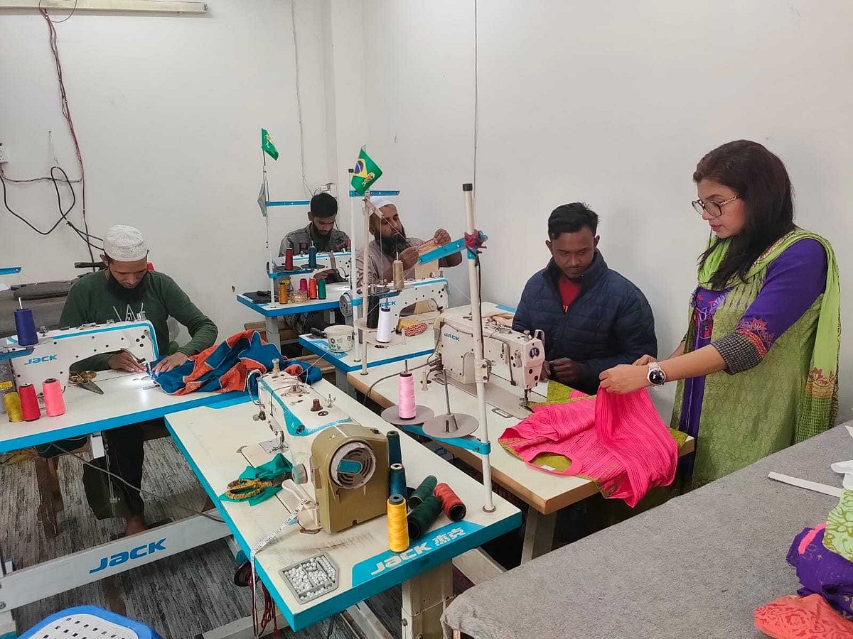 যমুনা ব্যাংকের অর্থায়নে কারু বুটিক হাউস ঘুরে দাঁড়িয়েছে