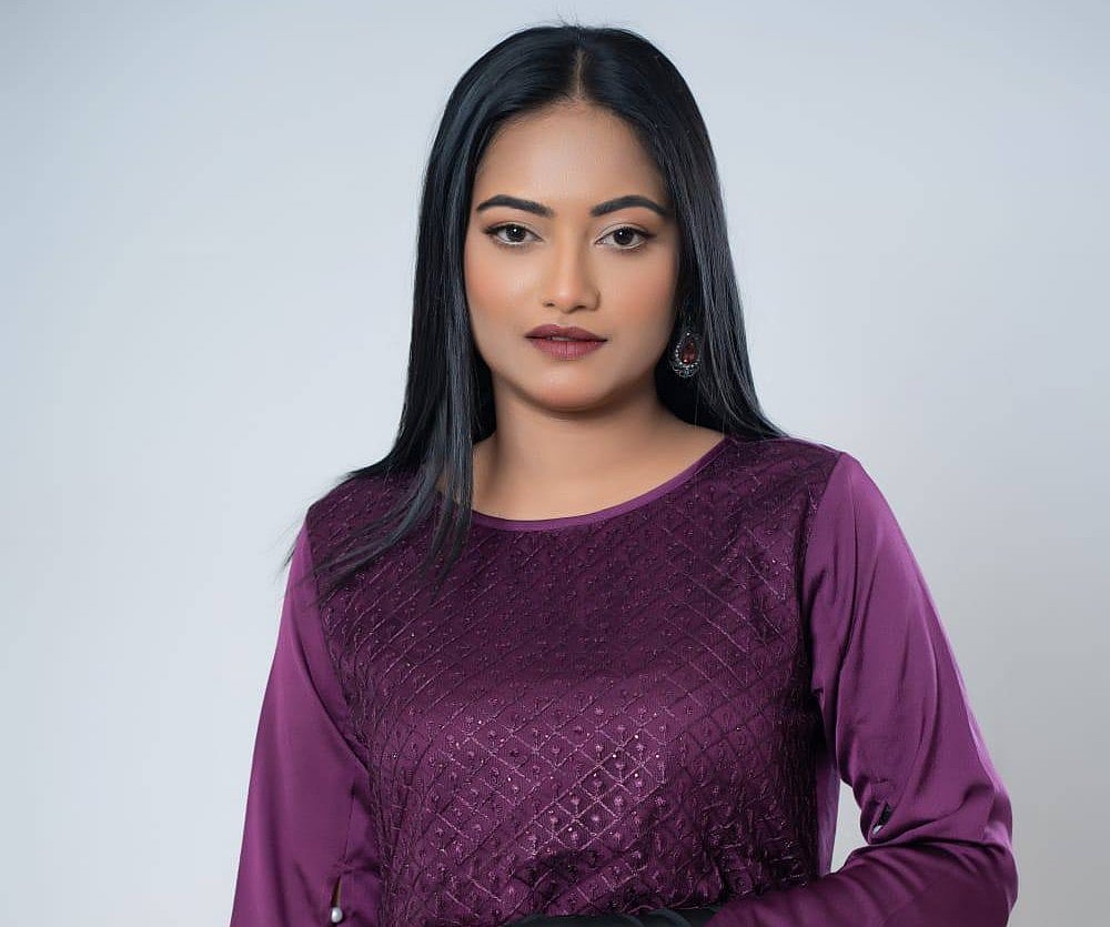 শারমিন আঁখি