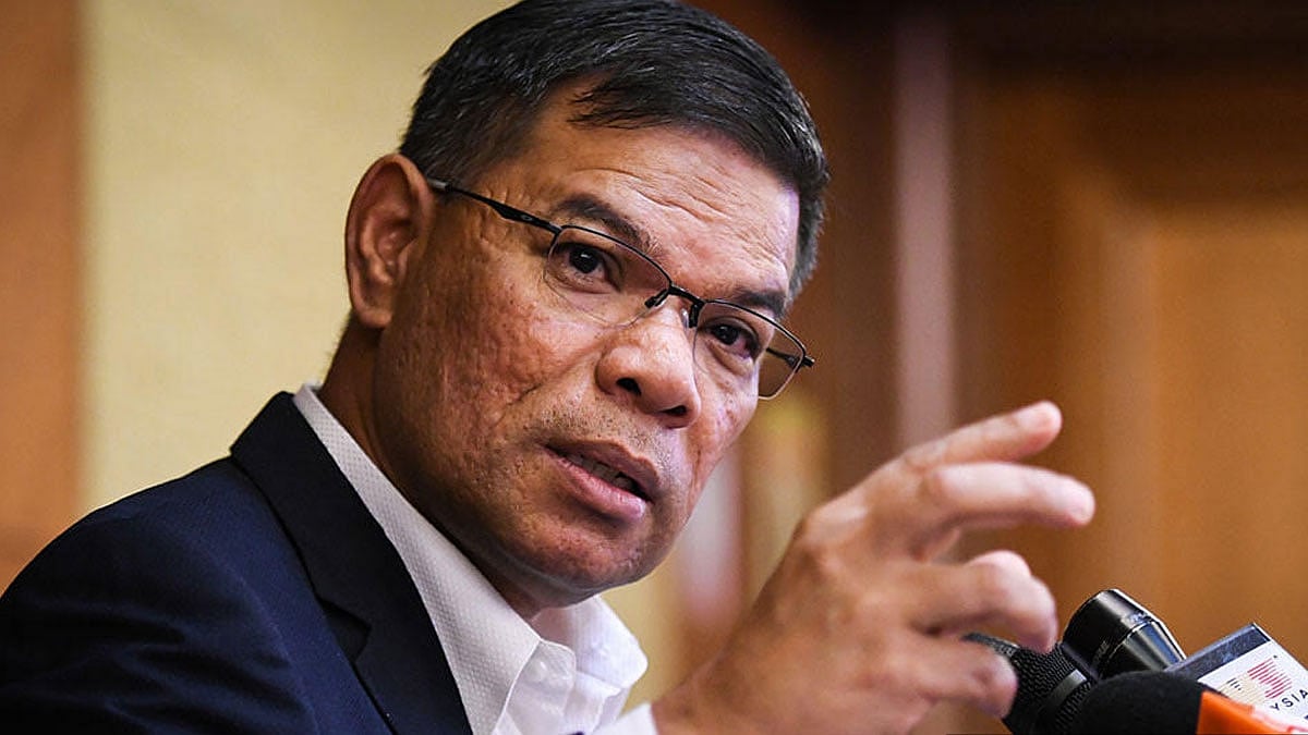 মালয়েশিয়ার স্বরাষ্ট্রমন্ত্রী সাইফুদ্দিন নাসুতিওন ইসমাইল