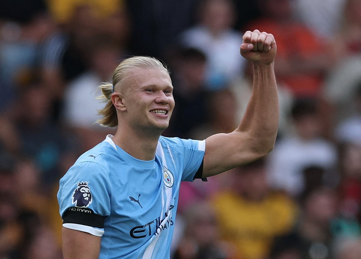 ২ গোল করেছেন আর্লিং হলান্ড