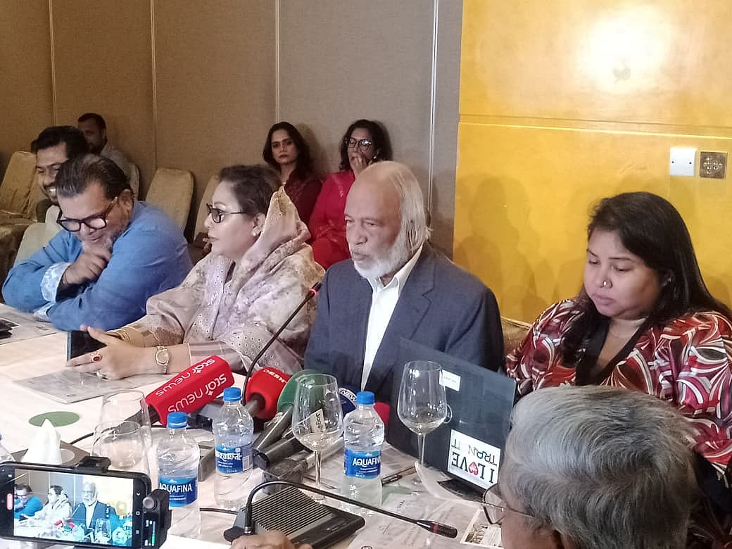 রাজধানীর গুলশানে এক সেমিনারে প্রধান অতিথির বক্তব্য দেন আবদুল মঈন খান। ১৭ আগস্ট