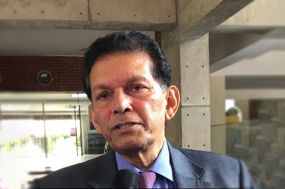 কক্সবাজারে অনুষ্ঠেয় রোহিঙ্গা সম্মেলন নিয়ে কূটনীতিকদের ব্রিফ করার পর গণমাধ্যমের সঙ্গে কথা বলেন জাতীয় নিরাপত্তা উপদেষ্টা খলিলুর রহমান