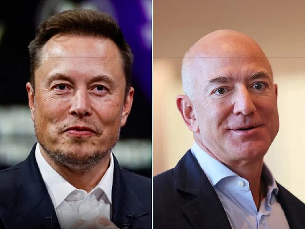 ইলন মাস্ক ও জেফ বেজোস (ডানে)