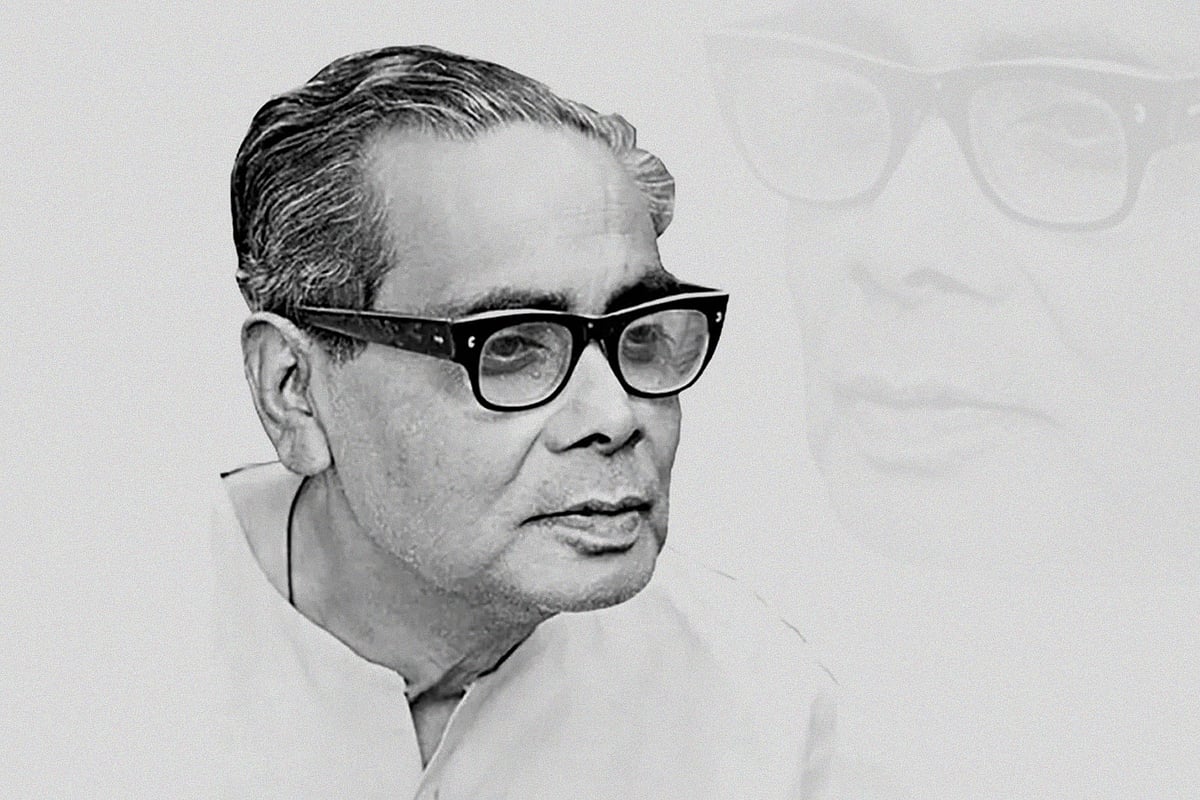 দেবব্রত বিশ্বাসের জন্মদিন আজ। ছবি : ফেসবুক থেকে