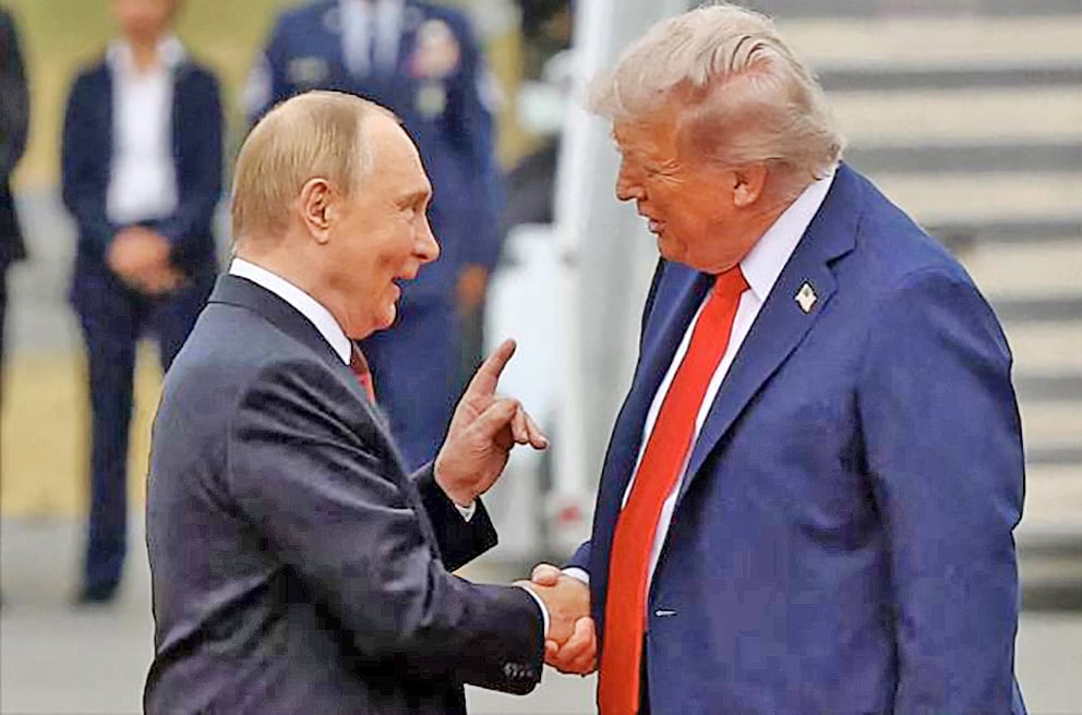 আলাস্কায় ডোনাল্ড ট্রাম্প ও ভ্লাদিমির পুতিন