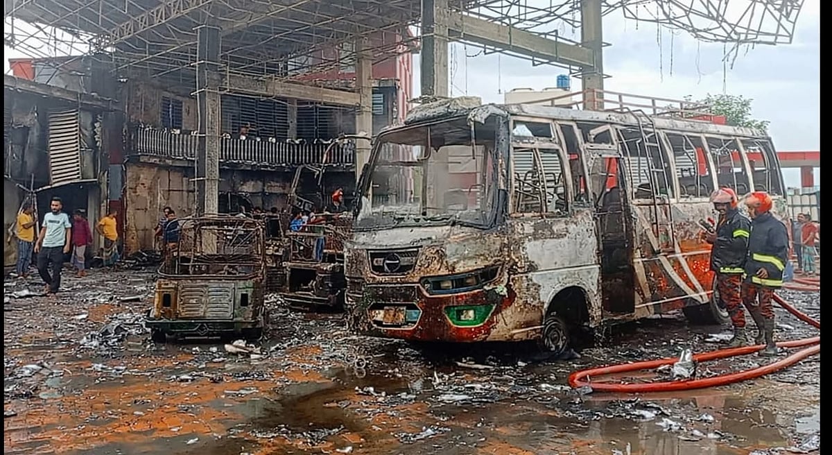 হবিগঞ্জে সিএনজি রিফুয়েলিং স্টেশনে আগুন লাগার ঘটনা ঘটেছে। আজ বৃহস্পতিবার